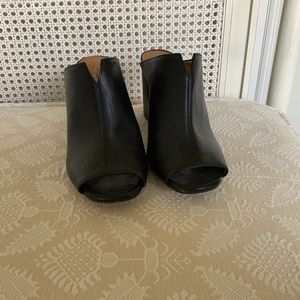 Black Leather Sandals